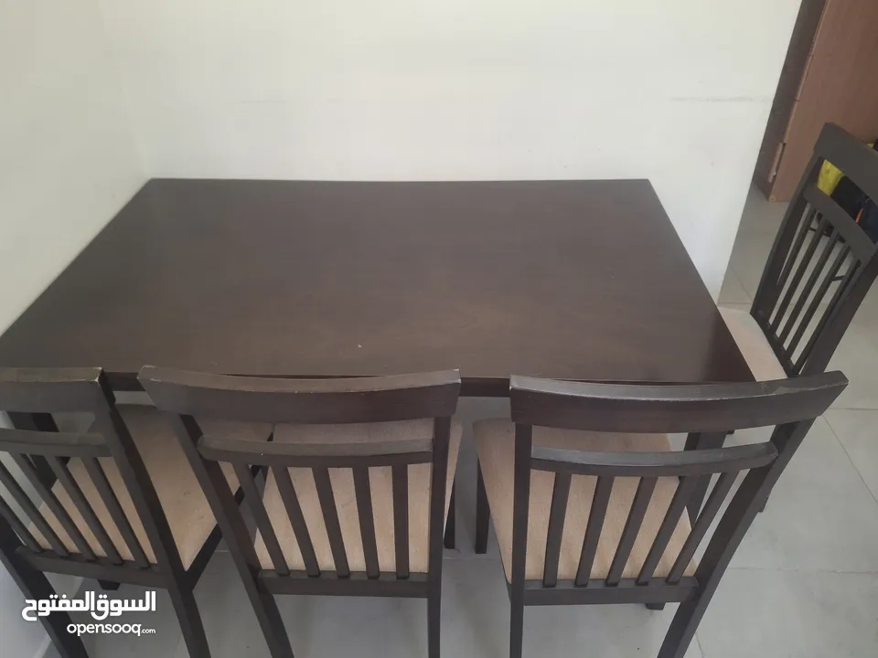 6 seater table with 4 chairs