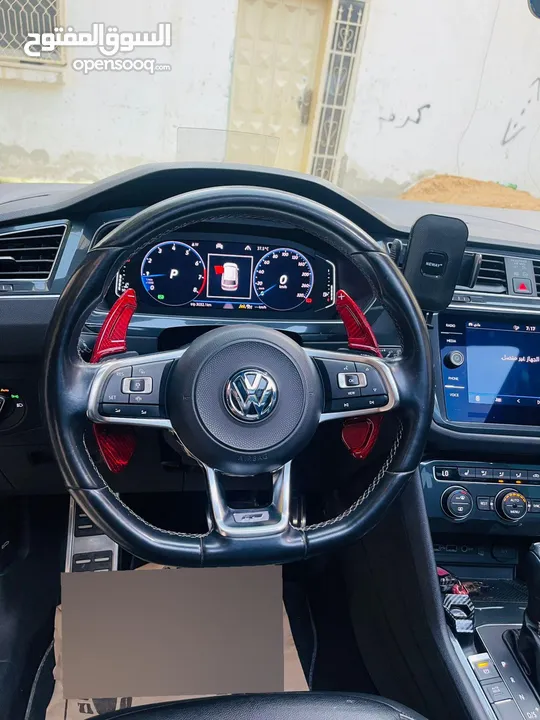 Volkswagen tiguan R-line 4x4 بنزين