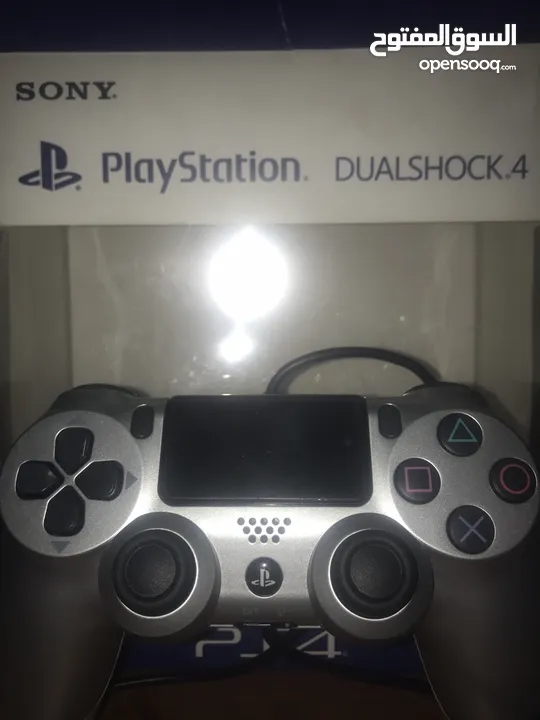 دراع بلايستيشن 4 DUALSHOCK جديد بعلبته لون فضي Wireless Controller