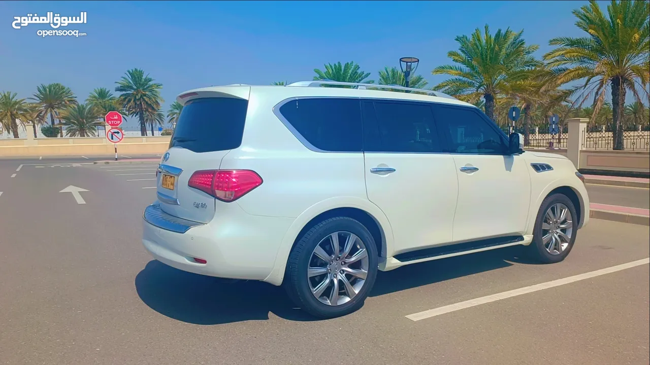 انفينيتي 2017 qx80 وارد دفع رباعي