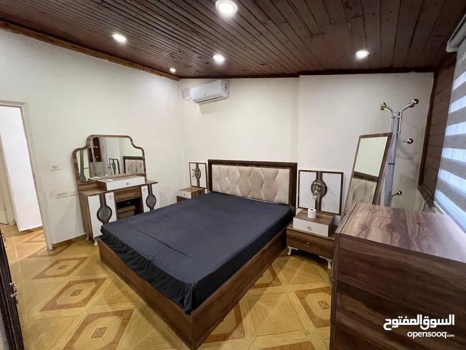 شقه رووف مفروشه للإيجار بشارع مار شاربيل / وادي معالي - Furnished Apartment for Rent Mar Charbel St