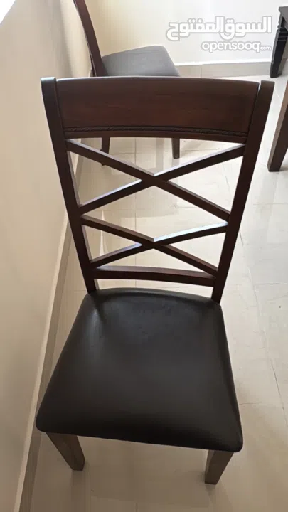 طاولة سفرة وبراد