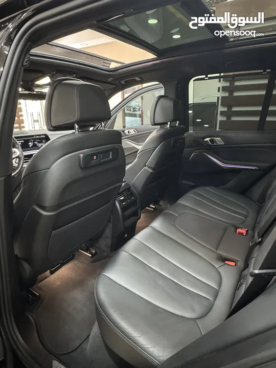 BMW X5 2022 متور 3000 بنزين وكهرباء  إضافات فل الفل