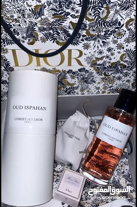 عطور جميلة وروائح جذابة وأسعار مناسبة