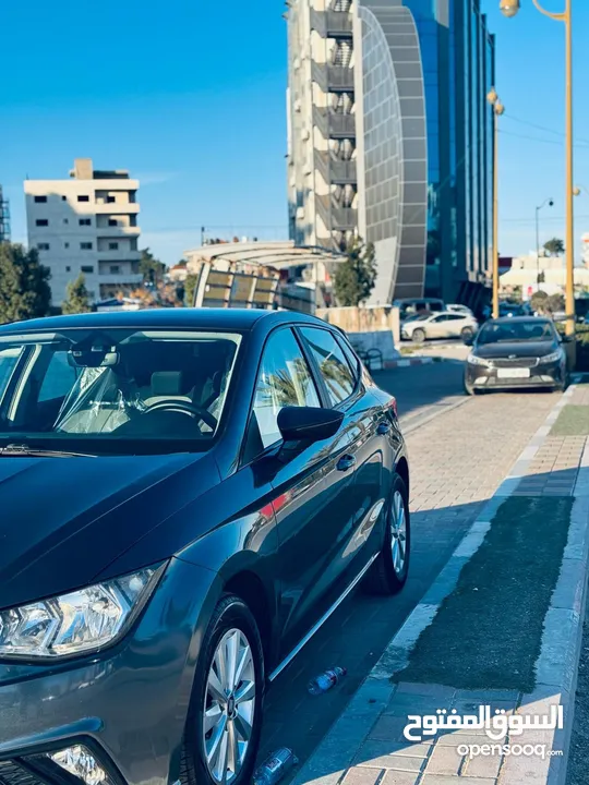 فرصة ذهبية – سيات إبيزا 2018 ماتور 1000 تيربو  فل أوبشن  أصل اتوماتيك  سقف بانوراما