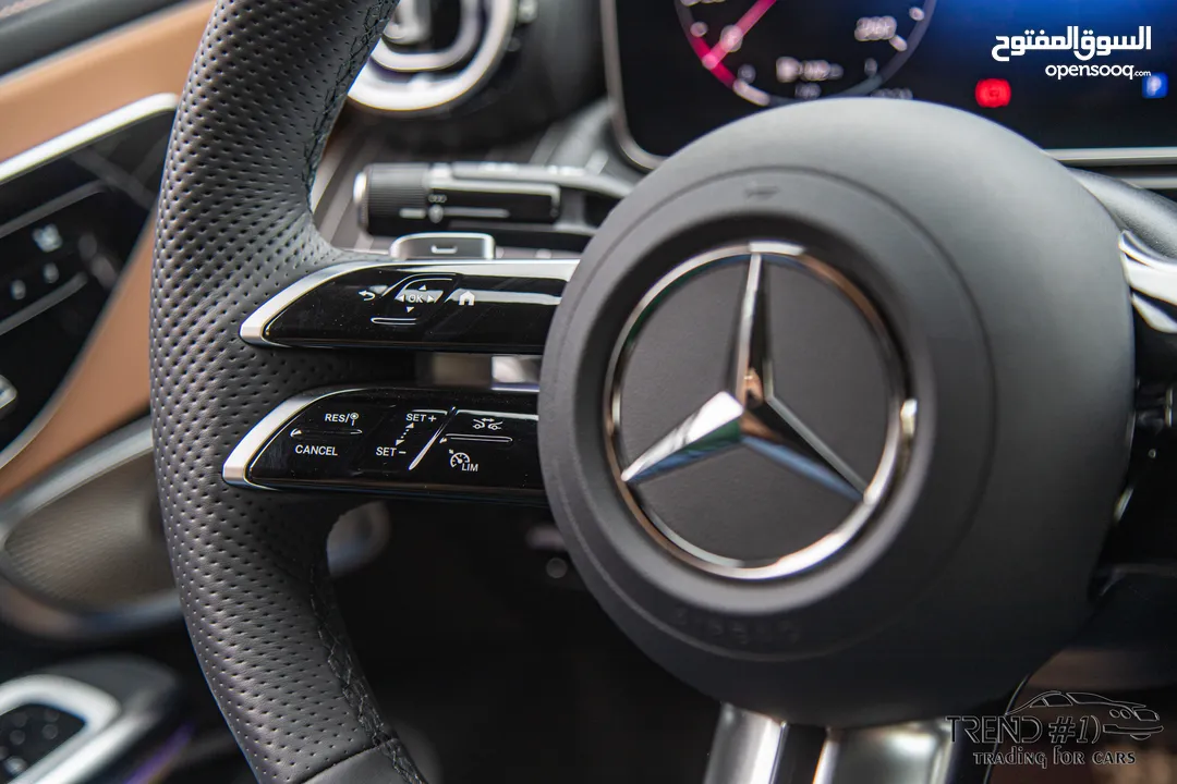 Mercedes Cle300 Coupe 2025 Amg kit 4matic Night Package