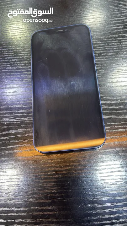 Iphone 12  للبيع او للبدل ع اقل ودفع الفرق