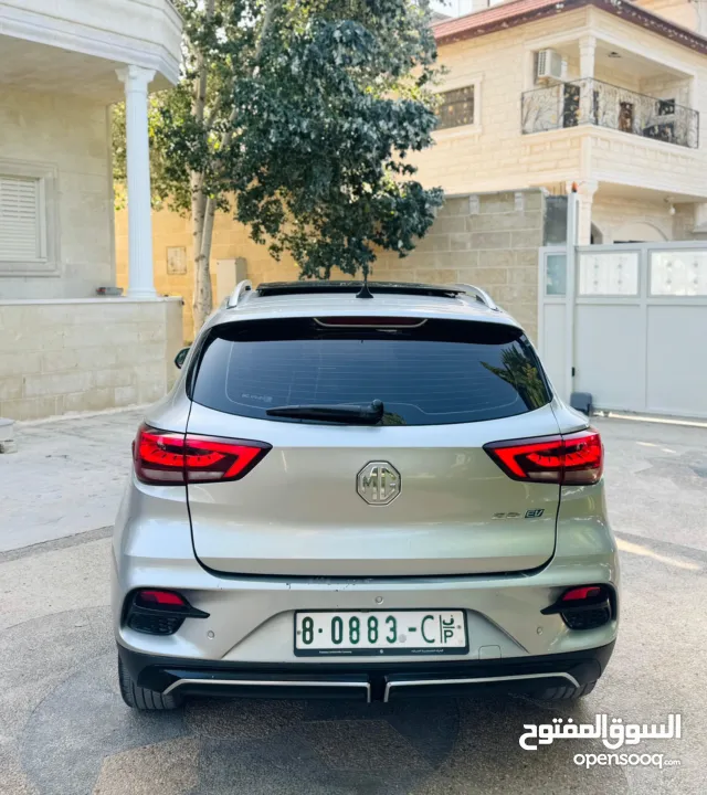 Mg zs 2023 longe range كهربائية بالكمال