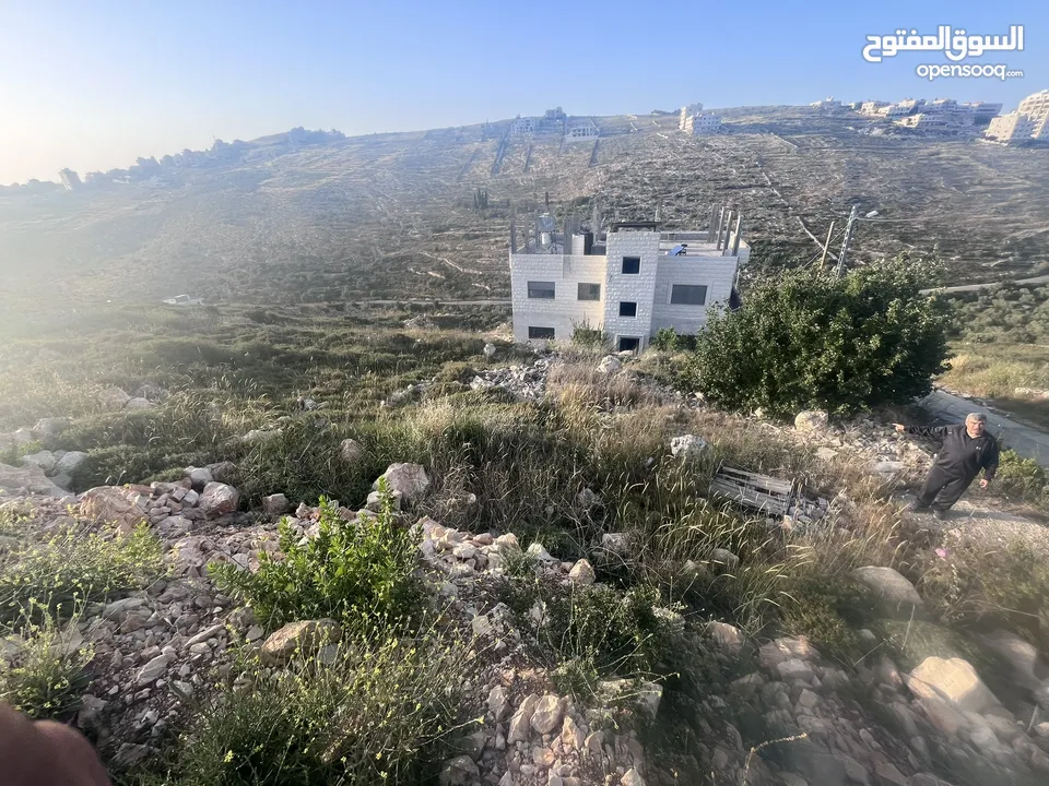 قطعه ارض للبيع قريبه على نابلس الجديده
