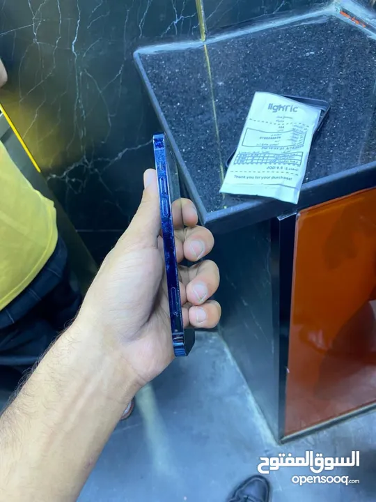 ايفون 12pro سعره190