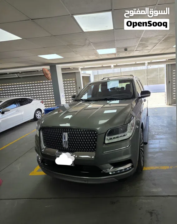 سيارة لينكولن نافيجبتور 2019 بحالة الوكالة Lincoln Navigator 2019 لون مميز