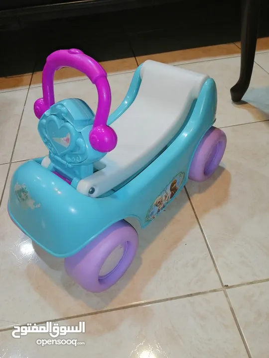 سيارة العاب