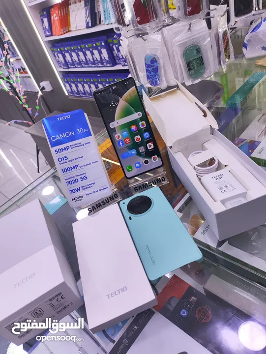 اخضر عشبي CAMON 30 5G وكالة معه كامل اغراضو جيجا 512 رام 24 متوفر توصيل