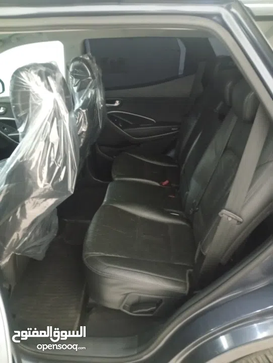 جيب هونداي سنتافي متور 2000 فل ما عدا فتحة لون بترولي مميز سعر حرق على الكاش