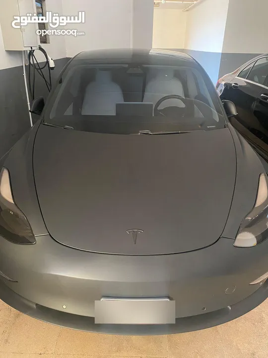 Tesla Model 3 Long Range AWD 2021 Black Exterior White Interior