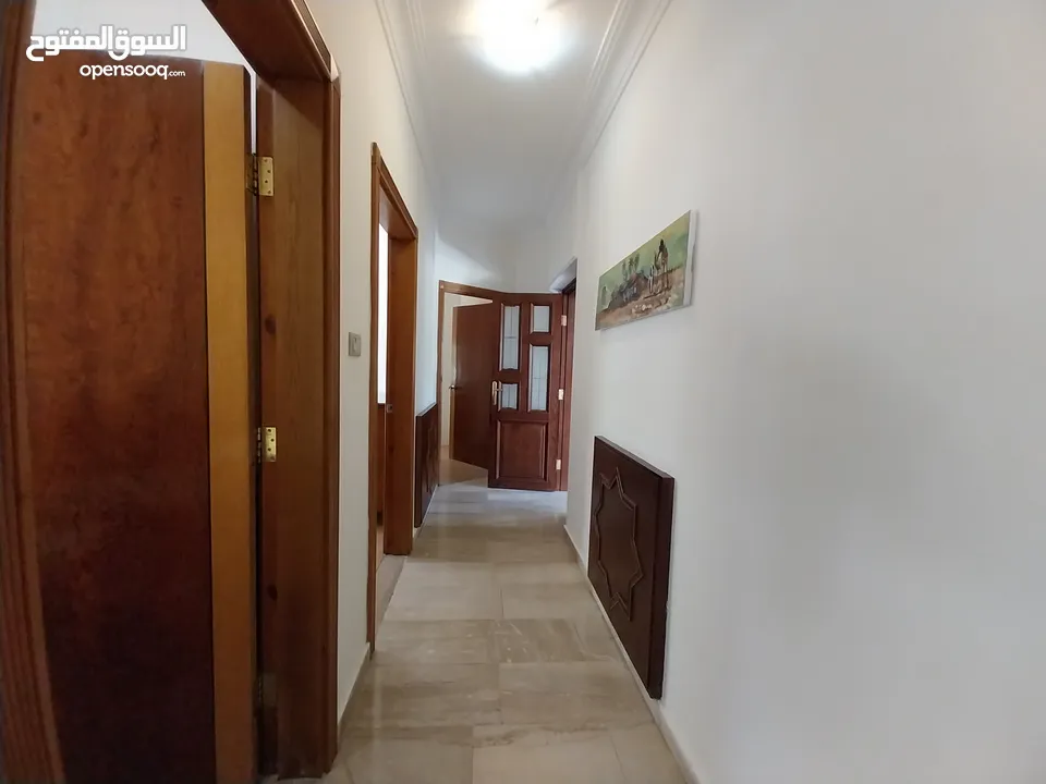 شقة للايجار في منطقة الدوار الرابع  ( Property 34842 )-175064342