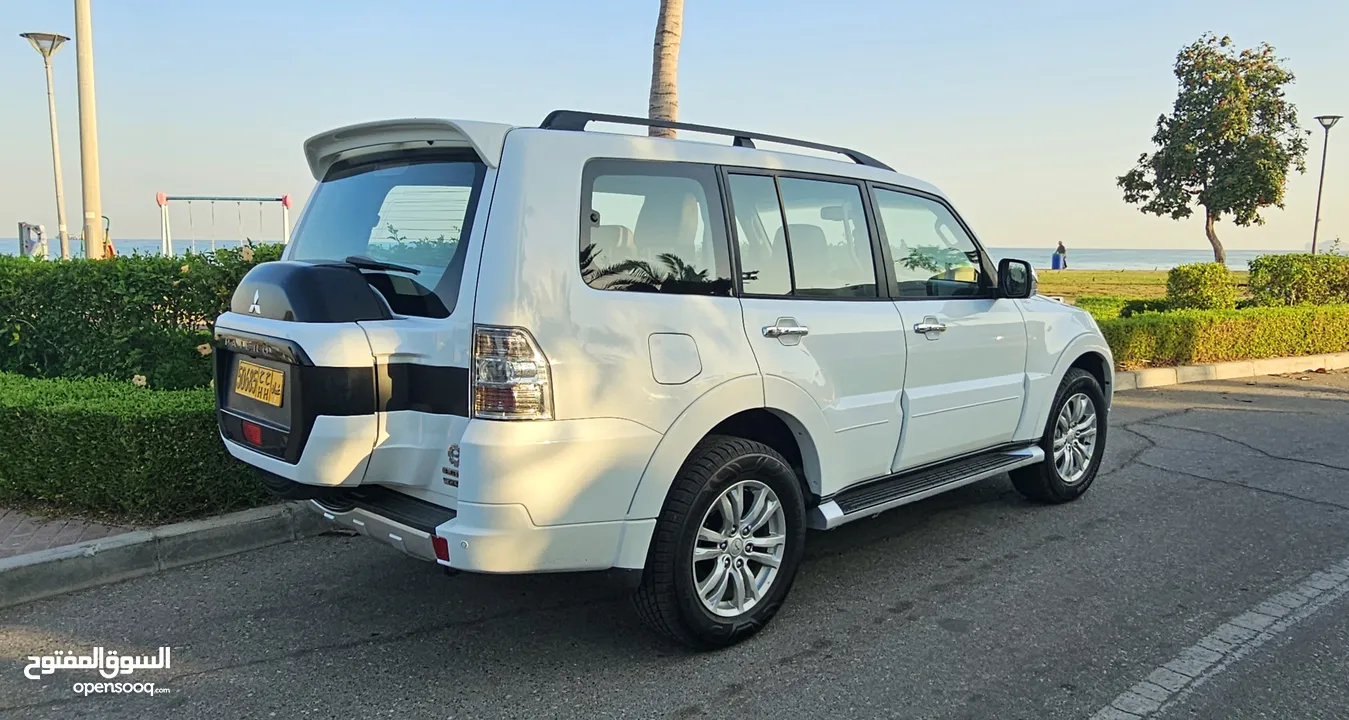 pajero 2017 ENG 3.8 in excellent condition