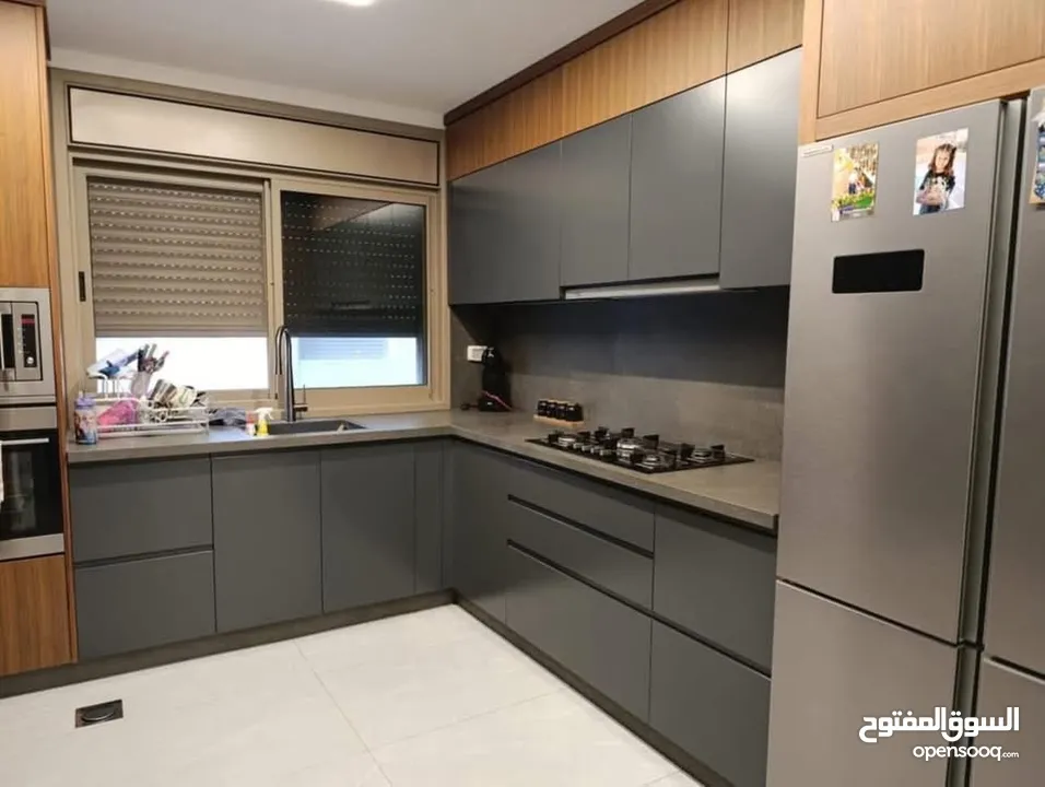 شقه للبيع مع حديقه في المصيون خلف البنك العربي