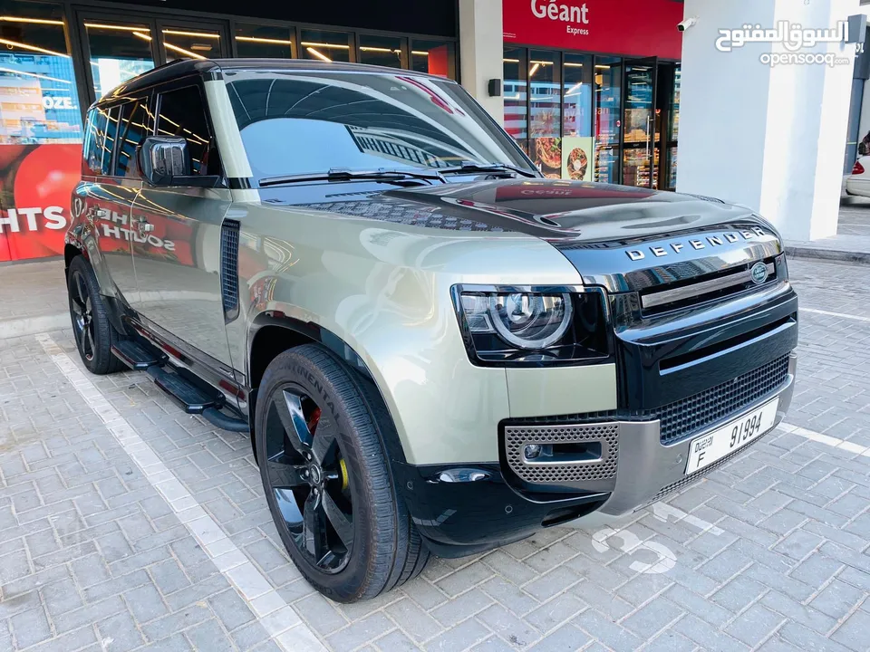 Land Rover defender X 2024 under warranty and service contract