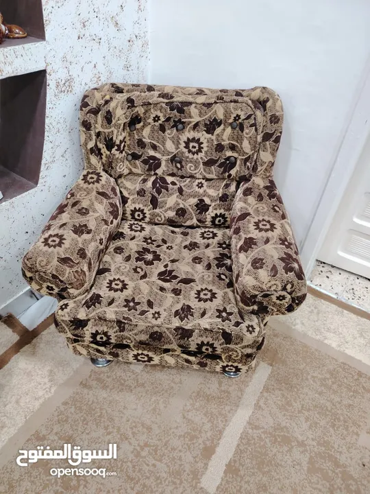 طقم كنب سبع مقاعد