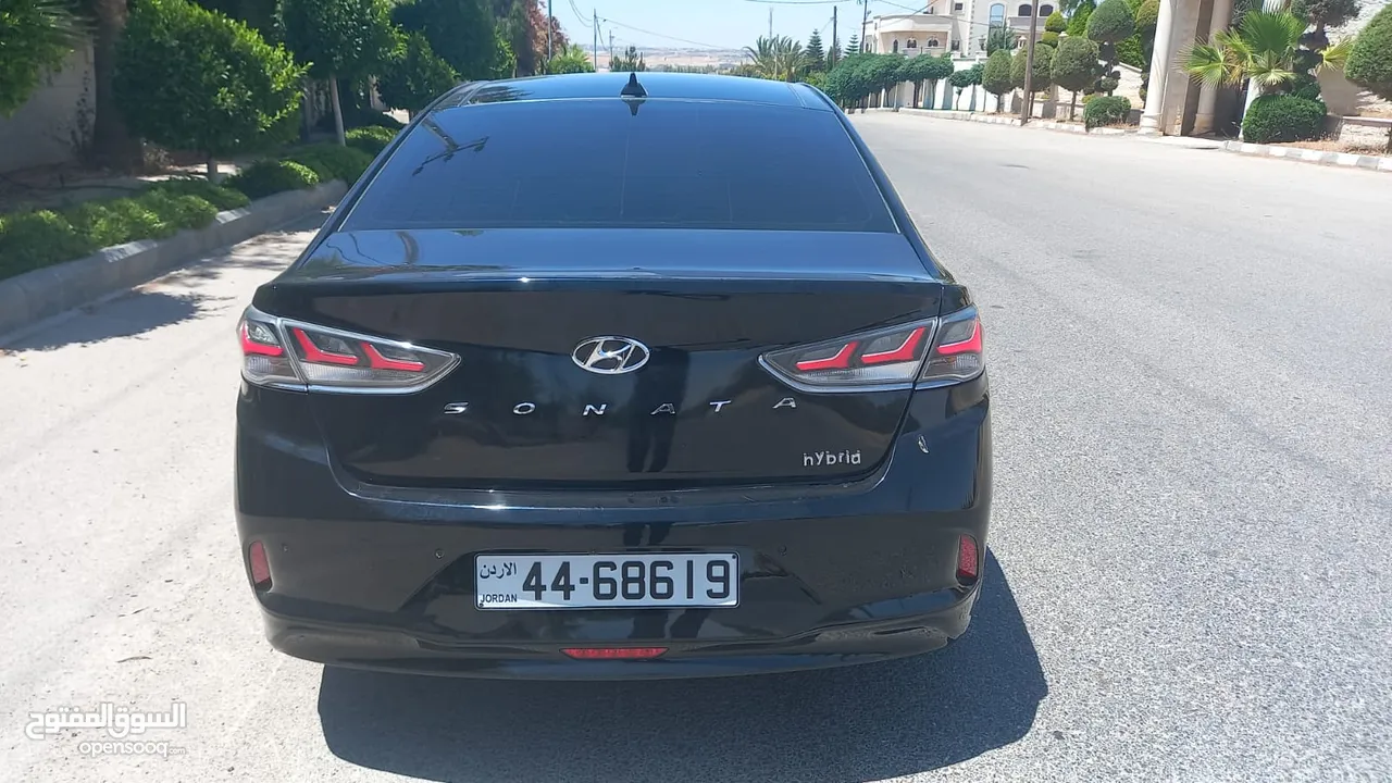 هونداي سوناتا 2018 فحص 3 جيد لون اسود ملوكي فل الفل اعلى فئة بانوراما بسعر مغري قابل للبدل