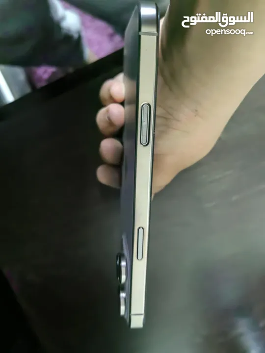 ايفون 16بروماكس للبيع