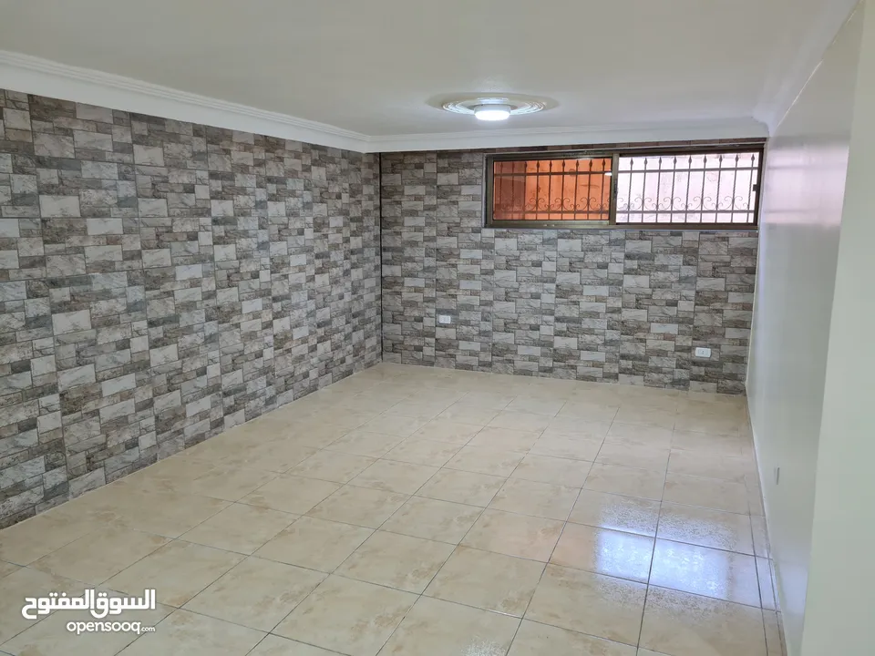 شقة تسوية للايجار من المالك مباشرة بالقرب من اشارة مستشفى حمزة ومسجد ابو بكر