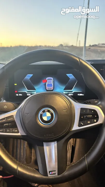 Bmw i3 2023 full electric M package  night black