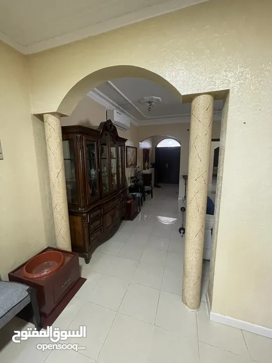 Villa for rent / فيلا للايجار الموالح