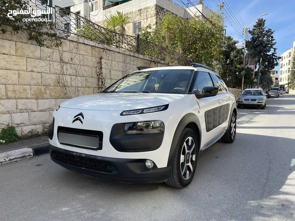 سيتروين C4 CACTUS 2017