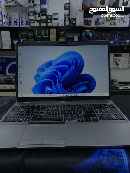 لابتوب ديل ليتيتيود i7 جيل عاشر شاشة تتش و كيبورد مضيئ Dell laptop i7 10th gen 16 ram 512 ssd