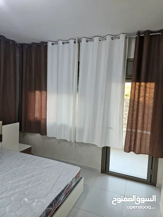 شقة مفروشة للإيجار في سردا الحي الدبلوماسي قري ايكون مول