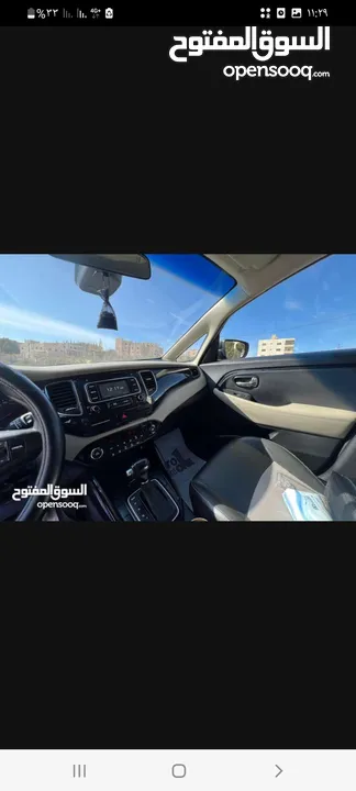 كيا كارينز 2014 نظيفة جدا للبيع بسعر مغري جدا سيارة عائلية و عملية