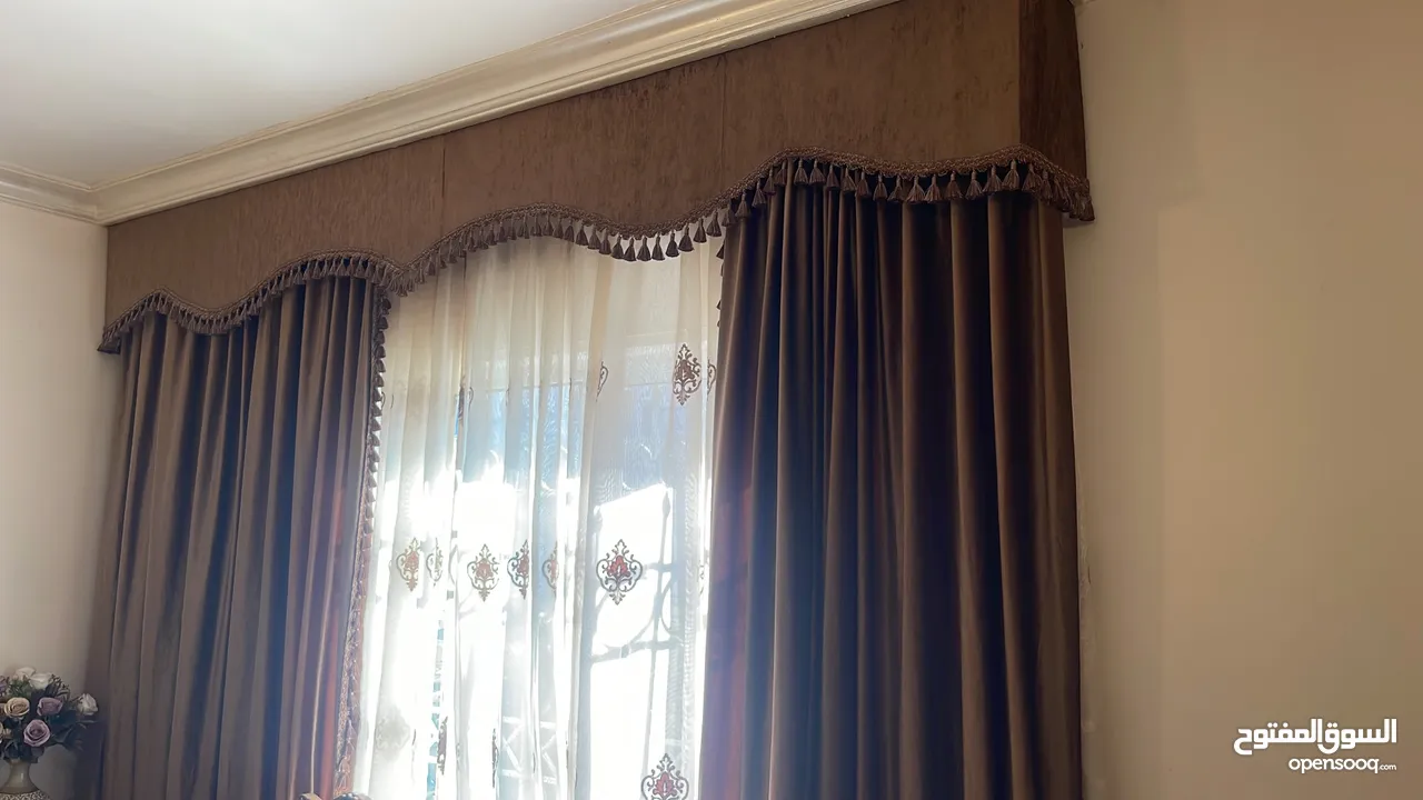 ستائر / برادي غرفة ضيوف