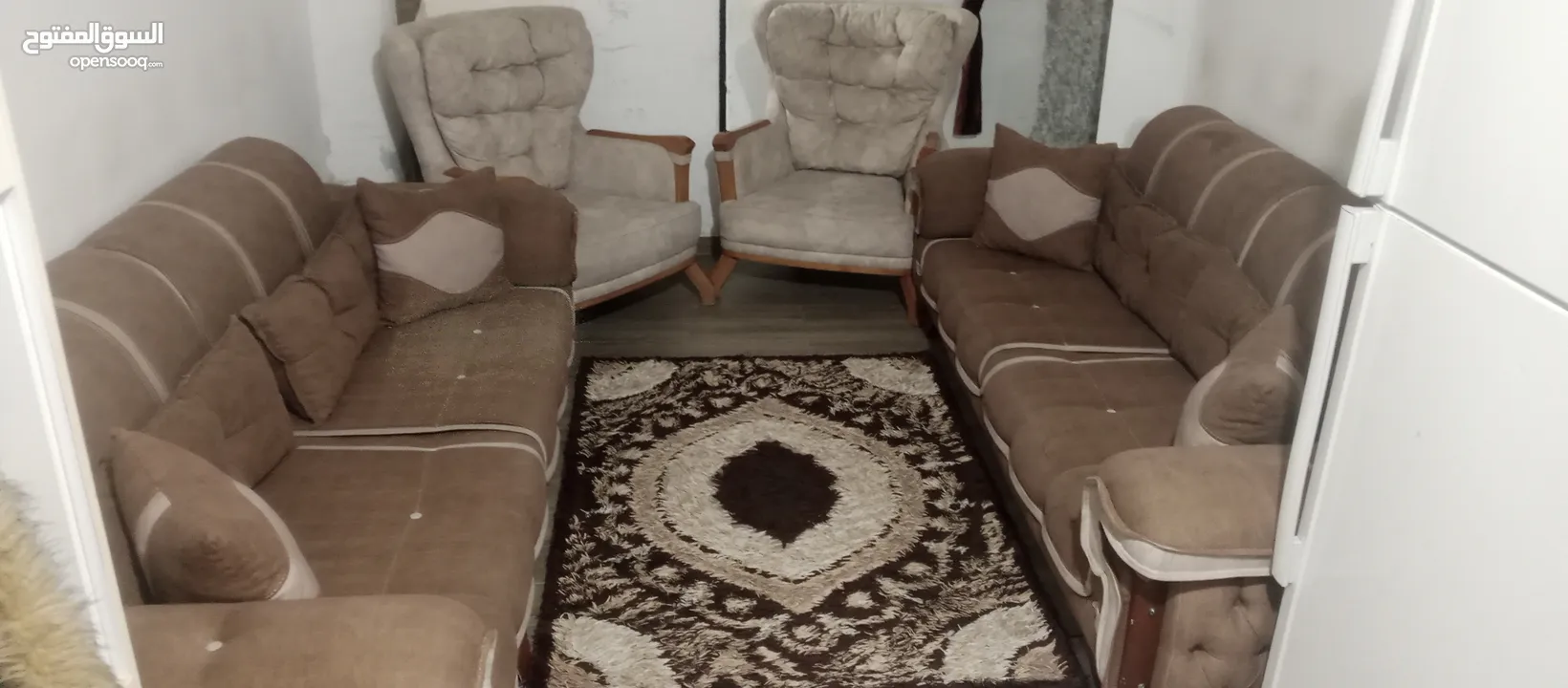 طقم كنب (مستعمل شبه جديد)