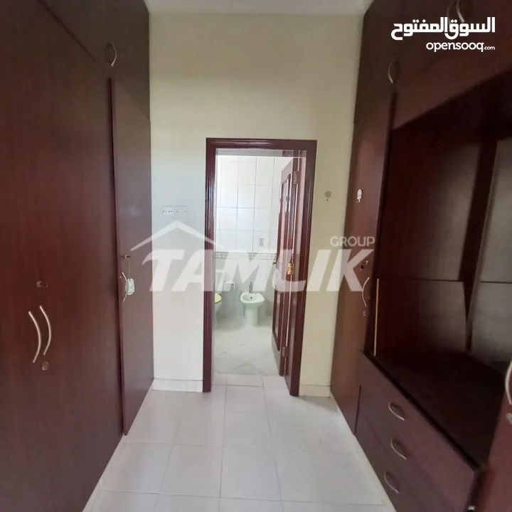 Nice Townhouse for Rent in Al Hail South  REF 132KH