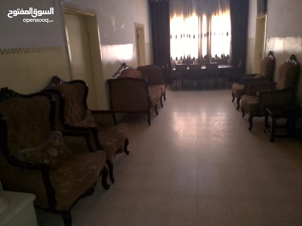 طقم كنب حفر سبع مقاعد بسعر حرق