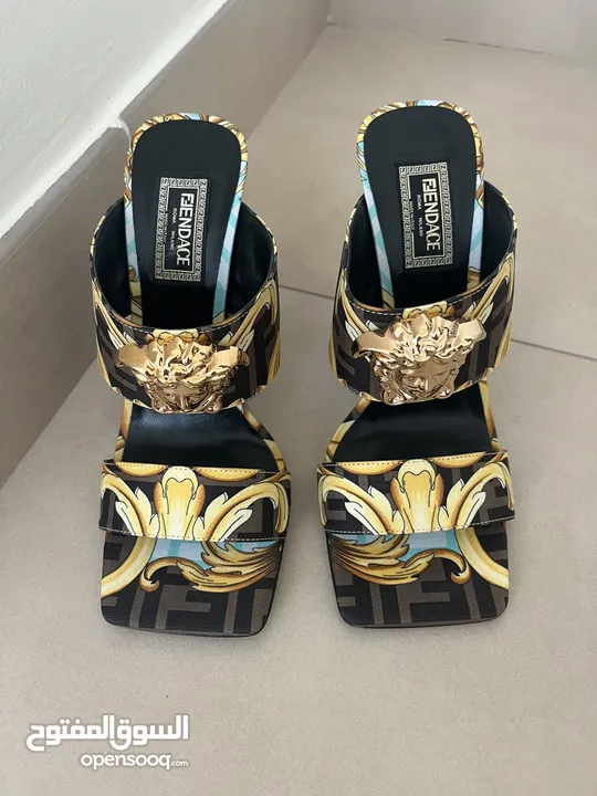 Versace sandals with heel