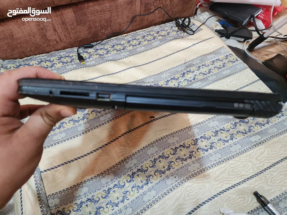 لينوفو core i3 شاشة تتش