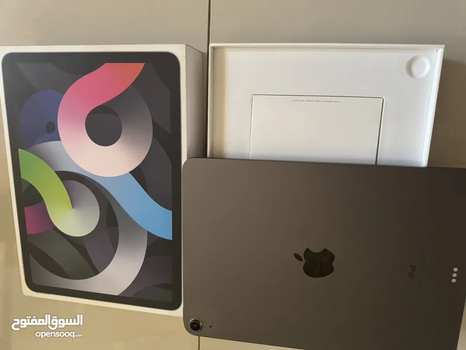 iPad Air 4 (64gb) بحالة الوكالة ايباد اير 4