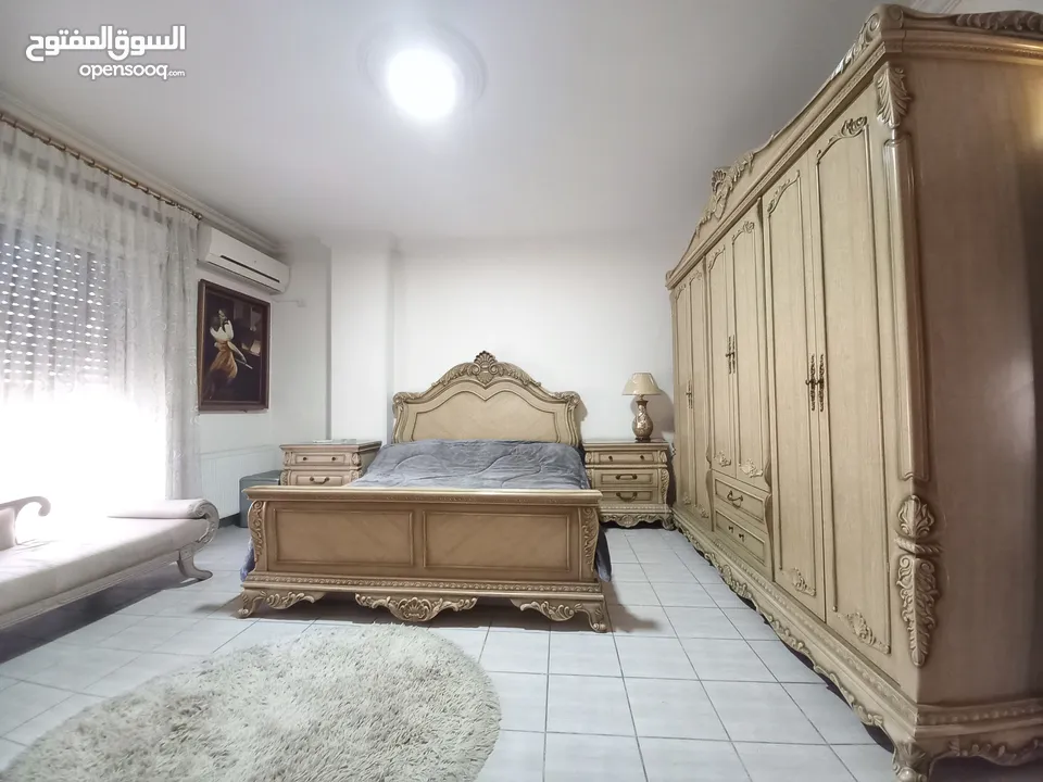 شقة مفروشة للإيجار في دير غبار  ( Property 36250 )-174960510