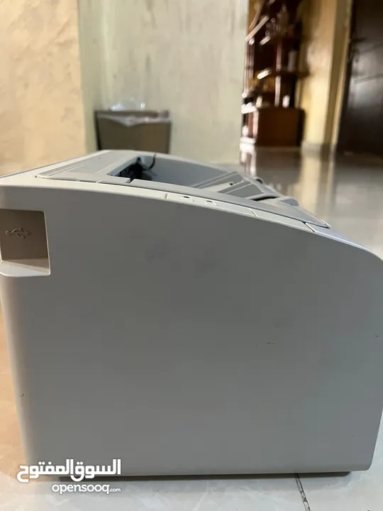 طابعه hp laserjet p1005 مستعمله بحاله الوكاله
