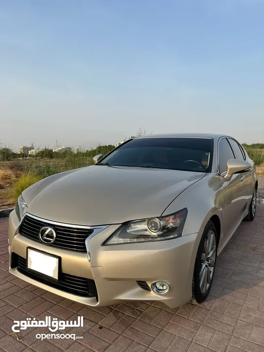 للبيع لكزس GS350 موديل 2013 بحاله ممتازه جدا