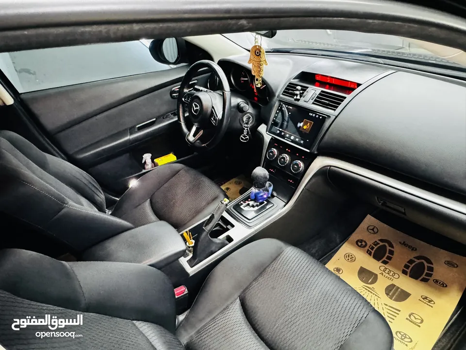Zoom Mazda 6