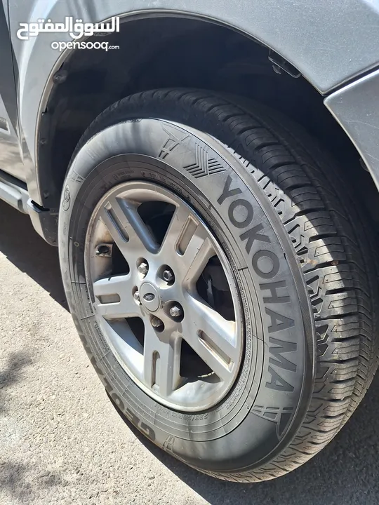 Ford Escape Limited 2011 Hybrid 4x4 silver