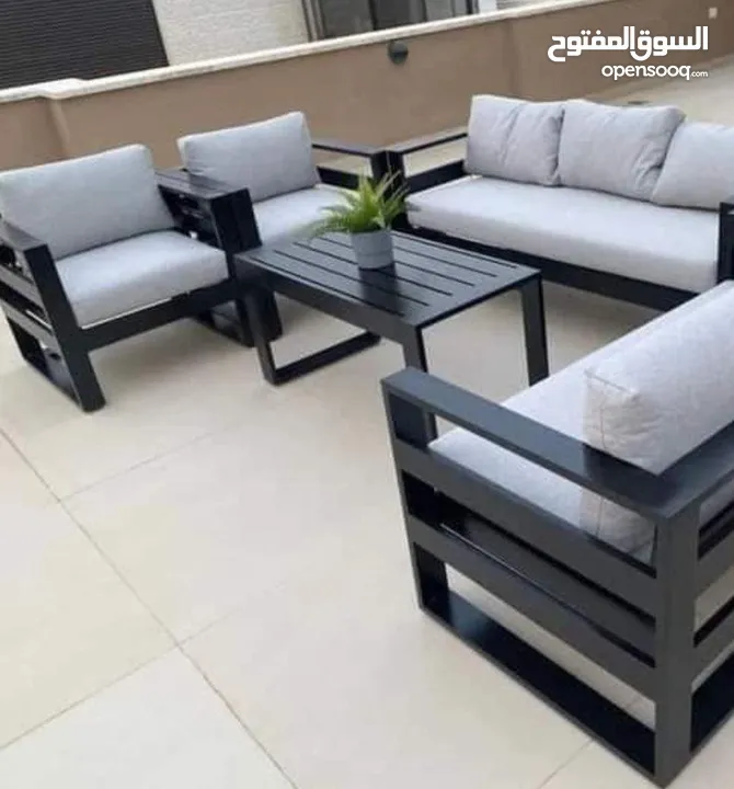 طاولات وسط تفصيل