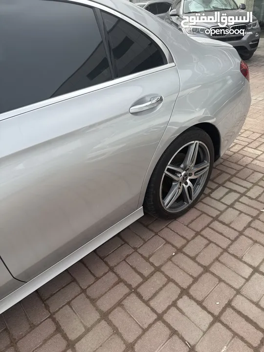 للبيع مرسيدس E300 AMG 2019 بدون حوادثfor sale Mercedes e 300