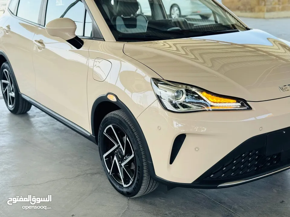 نيتا ايه Aya موديل 2023 برو اعلى صنف ممشى 8 الاف شبه زيرو لون بيج سقف اسود