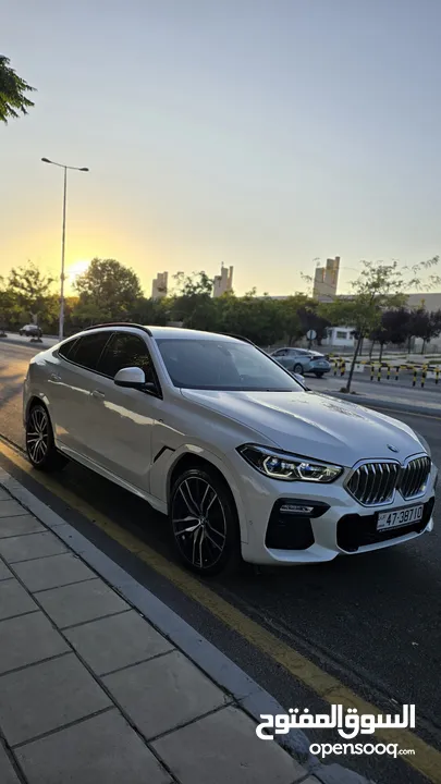 BMW X6 X DRIVE 400i 2022بحالة الوكالة