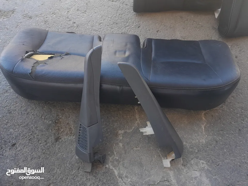 غرفة تويوتا بريوس 2013